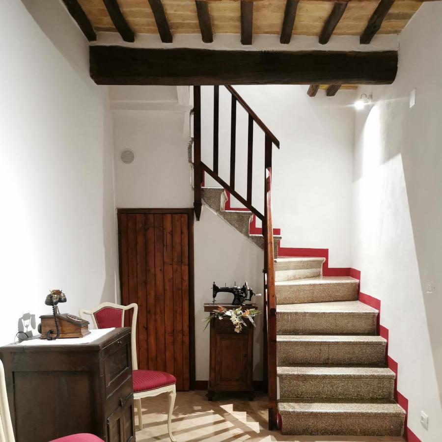 Otello Guest House Montalcino Exteriör bild